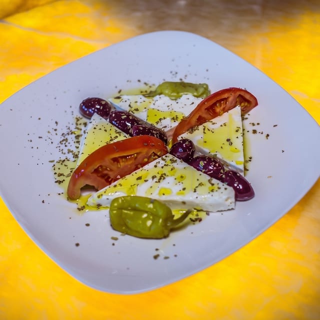 Feta & Kalamata Olives.