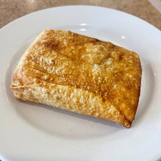 Pizza Puff.